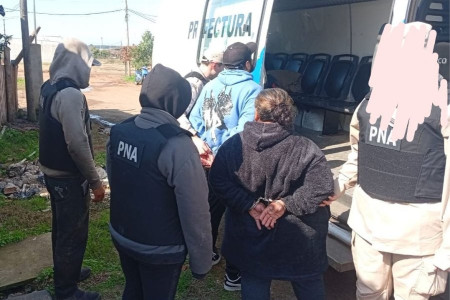 Prefectura desarticula red familiar de narcotráfico en Mocoretá con tres detenidos